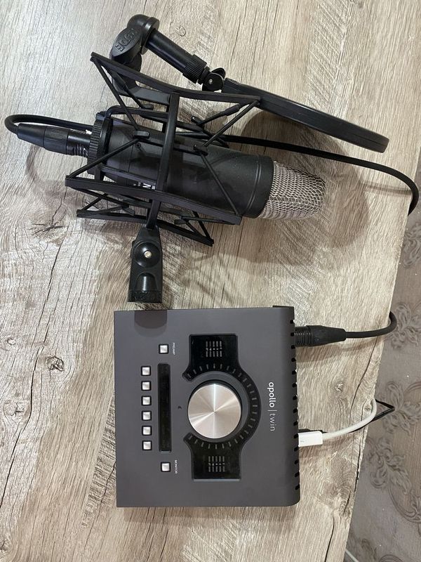Apollo Twin Mk2 и Rode n1 - срочно Apollo Twin Mk2 и Rode n1 - срочно