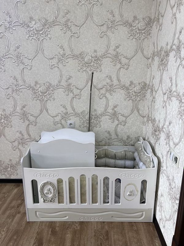 Detskiy divan tumbochka Detskiy divan tumbochka