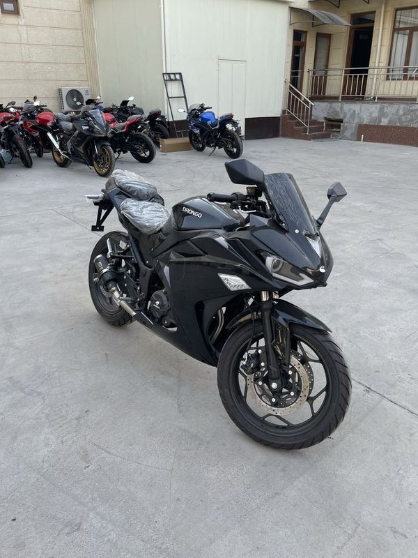 Motosikl Yamaha r3 200куб kredit