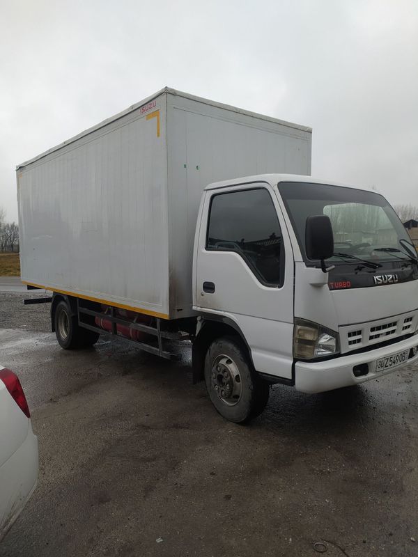 Isuzu 2008 yil sotiladi