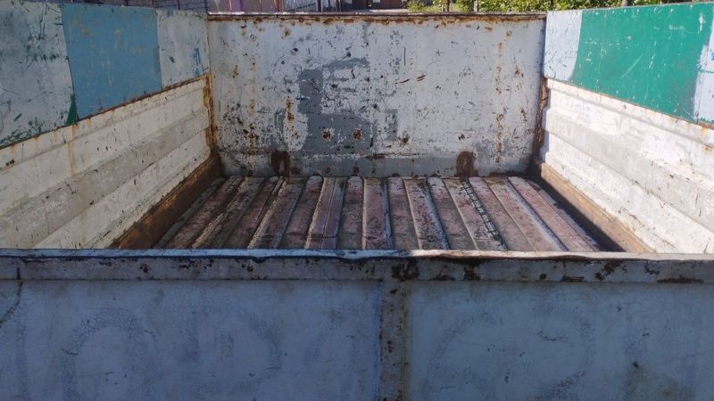 Tez va arzon sotiladi Tez va arzon sotiladi