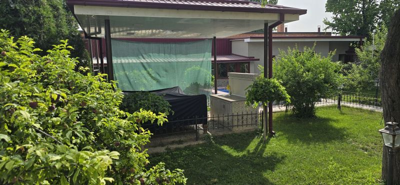 Продам дом, участок 6 соток Продам дом, участок 6 соток