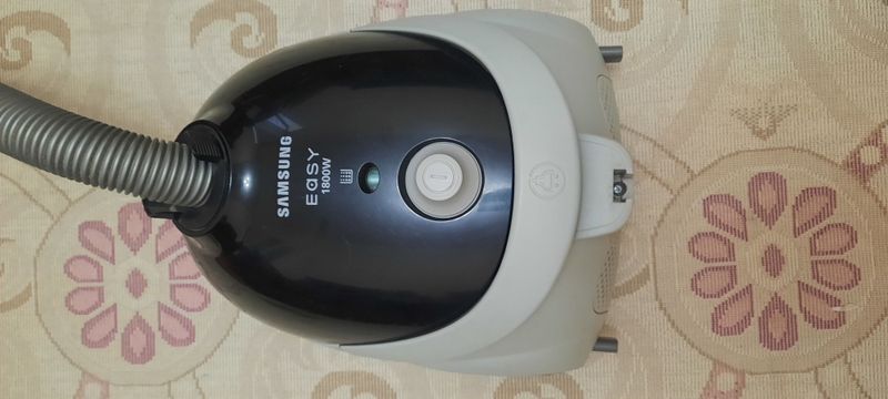 Пылесос SAMSUNG EASY SC 5241 производство Вьетнам в отл сост