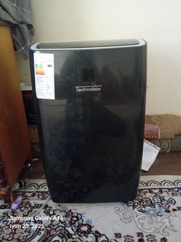 Mobilniy konditsioner 12 li Mobilniy konditsioner 12 li