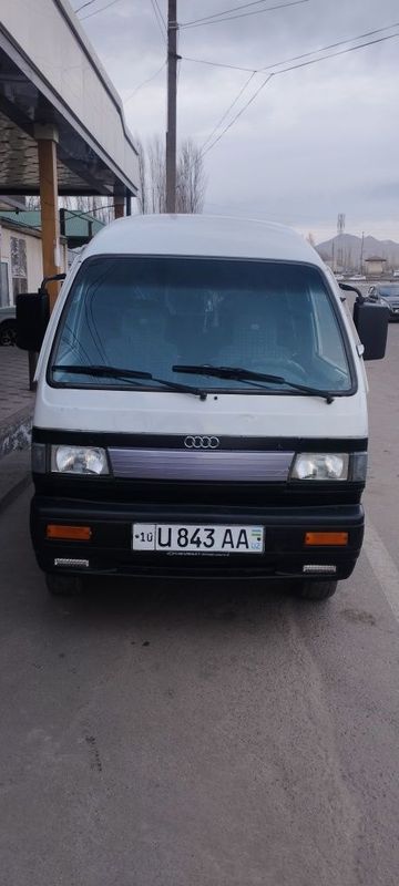 1997 yili moshina gaz