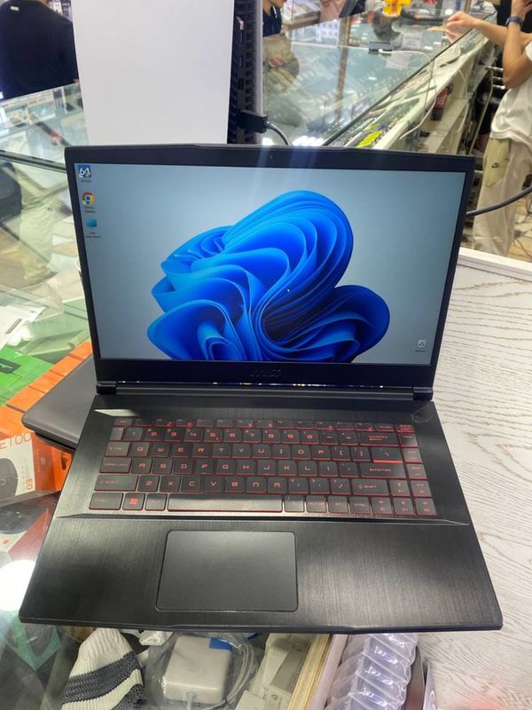 MSI Игрововой Ноутбук MSI Игрововой Ноутбук