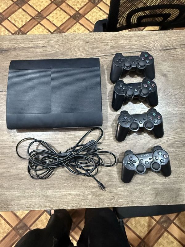 PLASTESHIN 3 ps3 Sotiladi 100$ PLASTESHIN 3 ps3 Sotiladi 100$