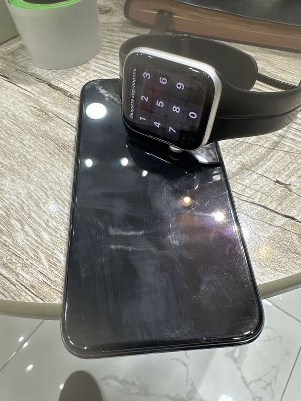 iphone X 256gb Apple watch SE 99% iphone X 256gb Apple watch SE 99%