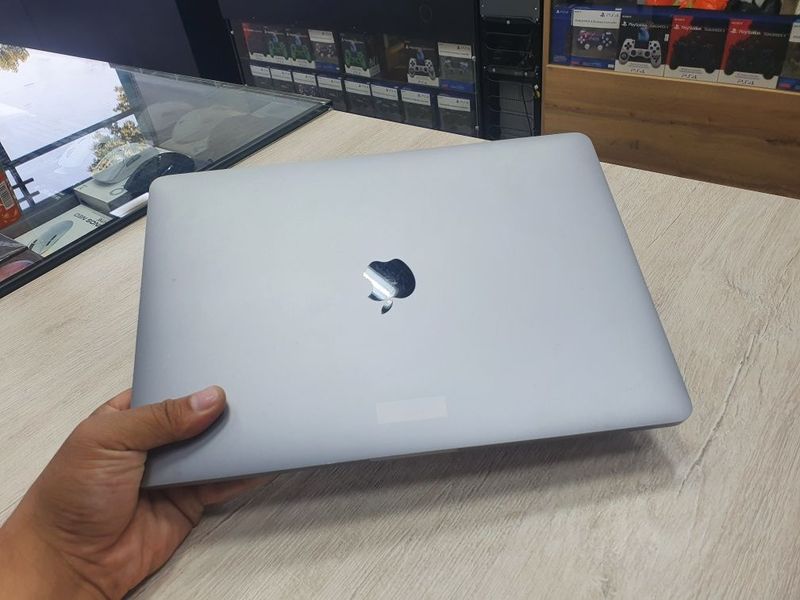 Macbook pro 13 i5