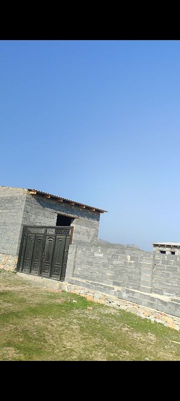 Uchastka sotiladi