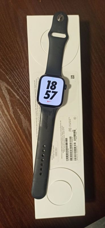 Apple watch series 8 45mm Apple watch series 8 45mm