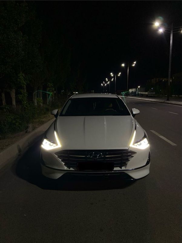 Hyundai Sonata 2022, 2.5L — Идеальное состояние, полный комплект опций Hyundai Sonata 2022, 2.5L — Идеальное состояние, полный комплект опций