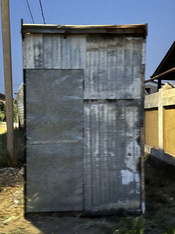 Butka satiladi 3x2