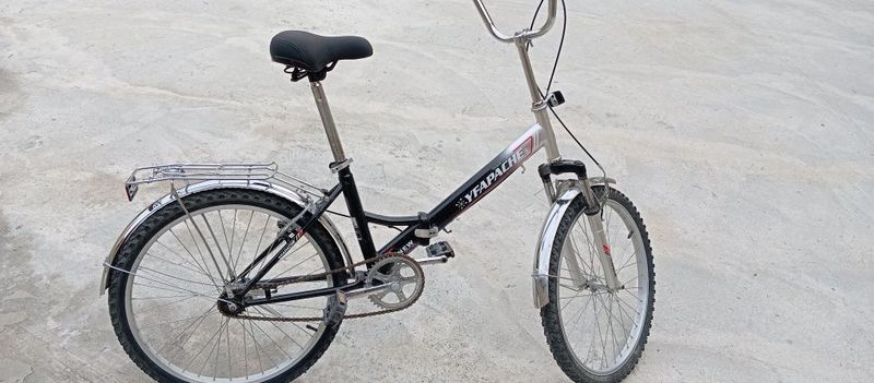Velosiped sotiladi Velosiped sotiladi