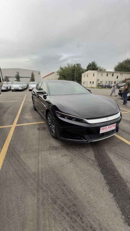 BYD HAN L 2025 EV LiDAR 701KM BYD HAN L 2025 EV LiDAR 701KM