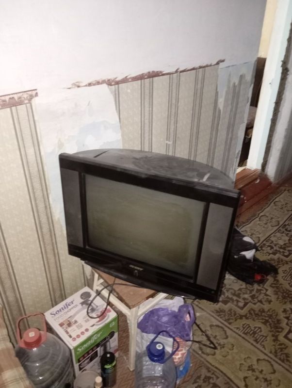Продаю телевизор Продаю телевизор