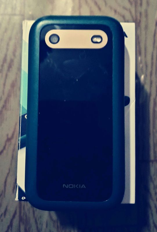 NOKIA 2660 FLIP