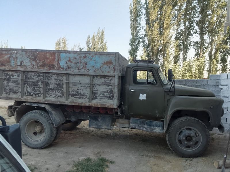 Gaz 53 Sotiladi yili 1978