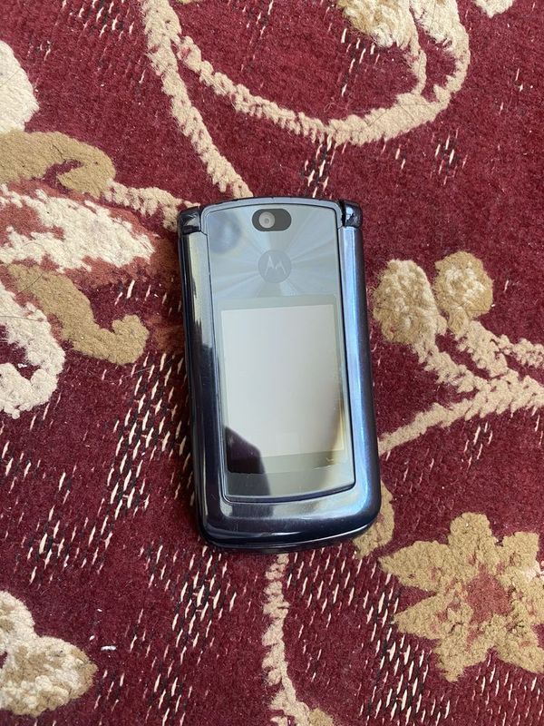 Motorola v9 holat zor