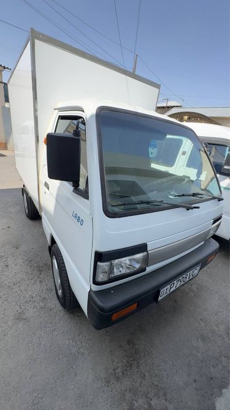 Chevrolet Labo 2024 oq bort yasalgan Chevrolet Labo 2024 oq bort yasalgan
