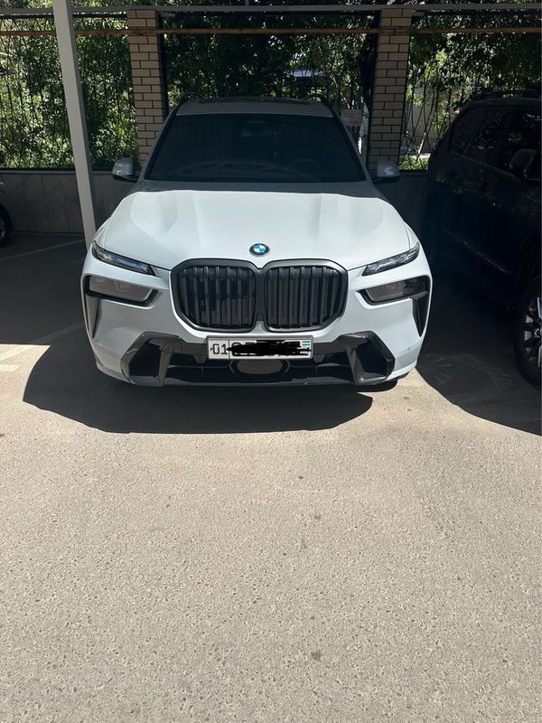 Продам BMW X7 New BROOKLIN GREY 2024 Продам BMW X7 New BROOKLIN GREY 2024
