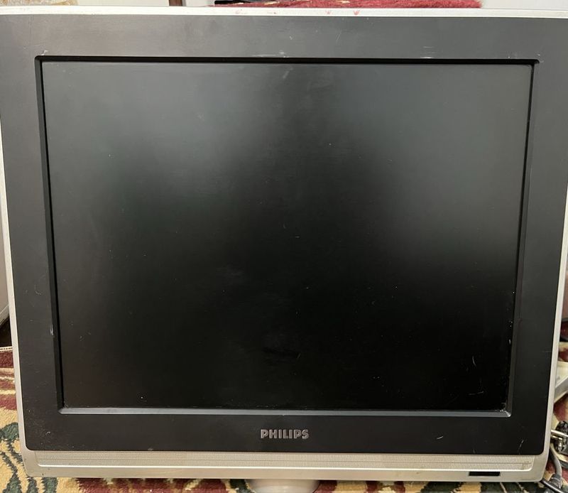 philips 15pfl4122 в отличном состоянии