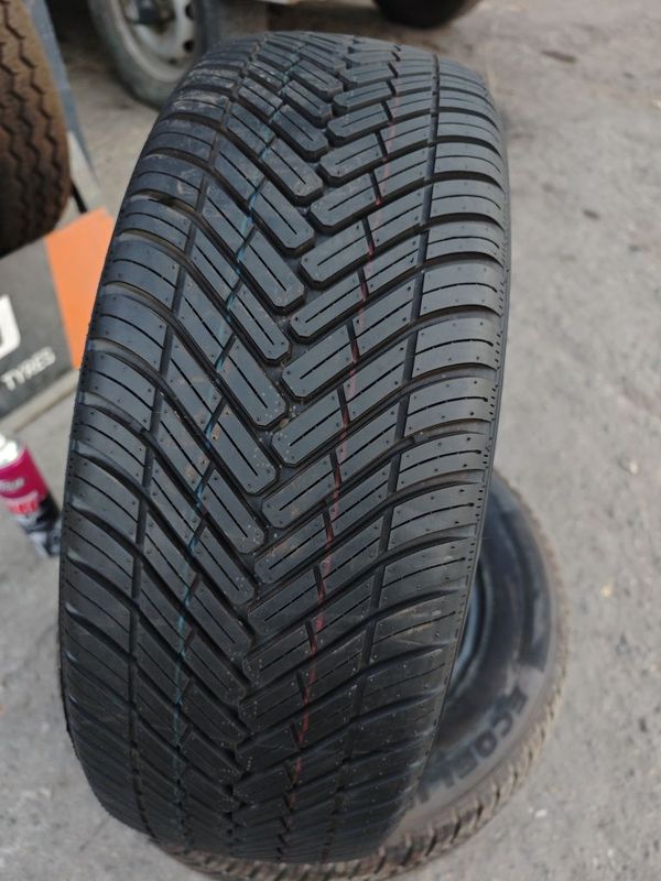 Auto shina Damas Labo. 175/70R13 Fortuna