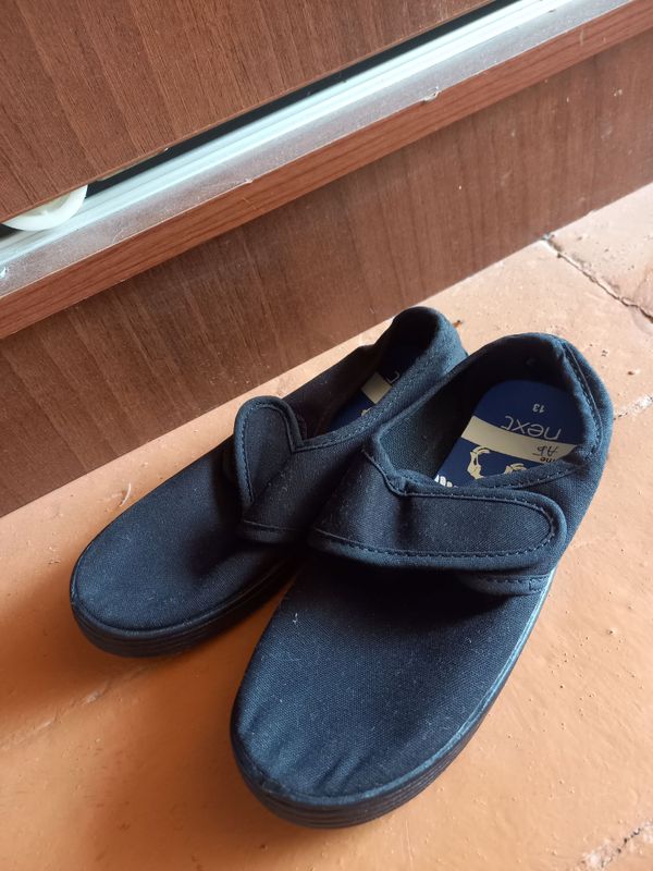 o'g'ilbolalar oyoq kiyimi o'g'ilbolalar oyoq kiyimi