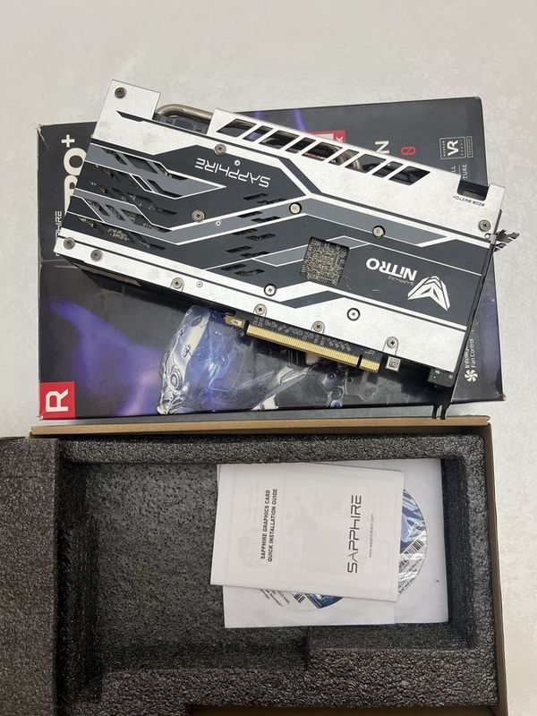Sapphire Nitro Plus RX 580 8gb