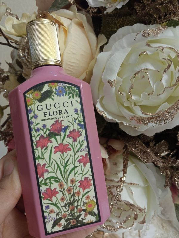 Продаю женские духи Gucci Flora