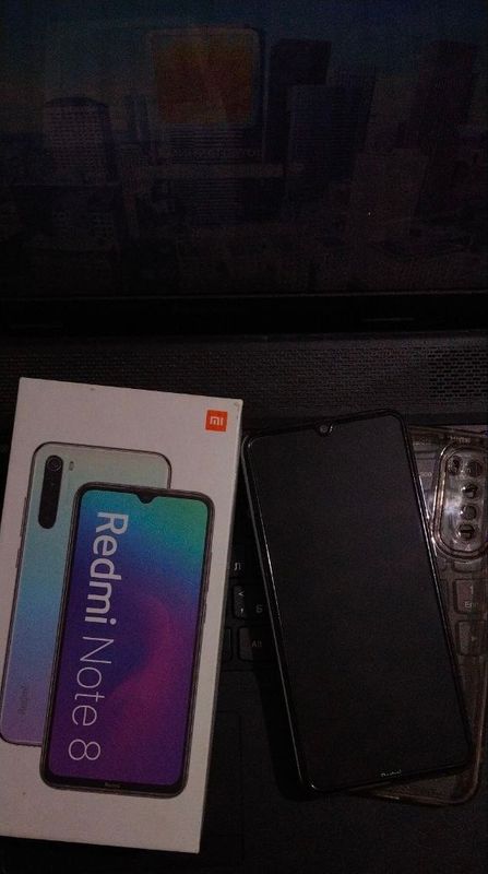 Redmi not 8 srocno