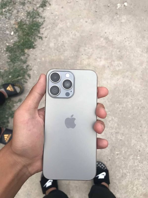 iphone 15pro max luxs kopiya 1/1
