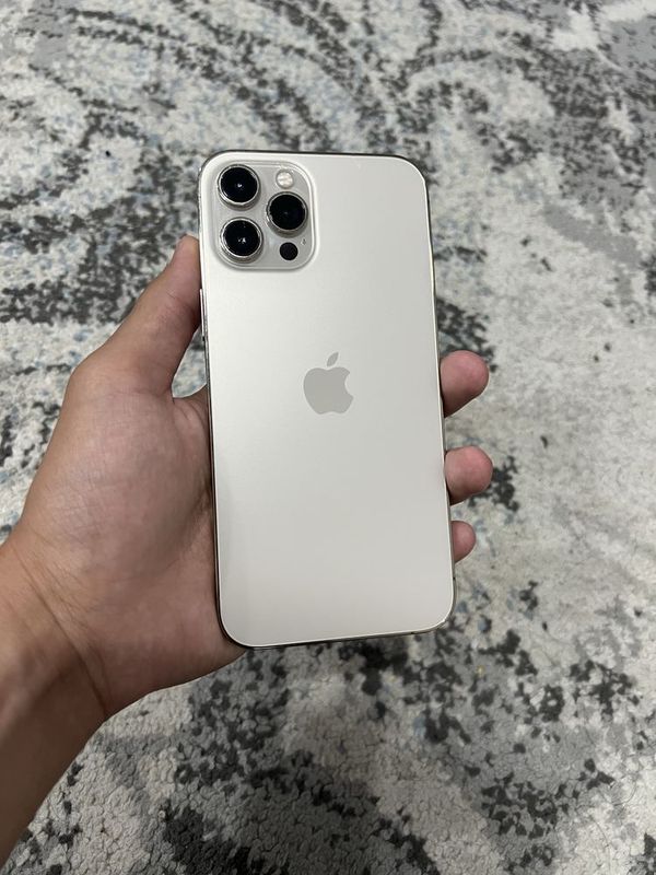 Iphone 12 pro max 256gb Iphone 12 pro max 256gb