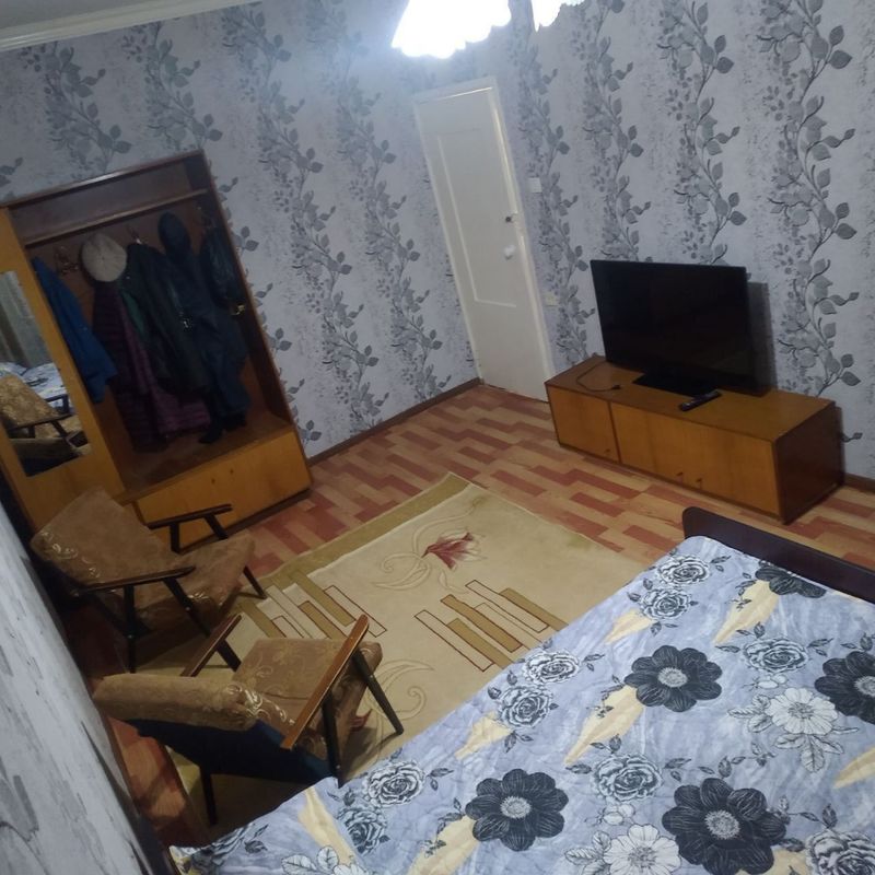 Аренда юнусабад 1 в 2 х/1/4 350 у. е
