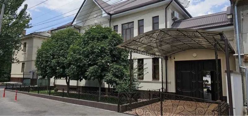 Сдаётся Евродом, Центр Луначарский 6,5 соток ( н99 ) Сдаётся Евродом, Центр Луначарский 6,5 соток ( н99 )