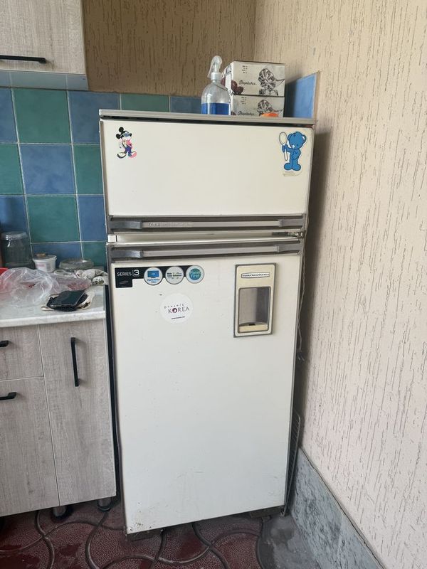 Продаю холодильник ока Продаю холодильник ока