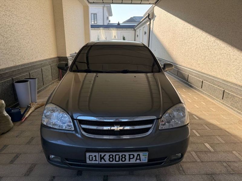 Chevrolet Lacetti 1.8 Механика 2013