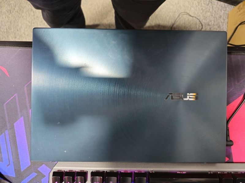 Asus zenbook pro 14 duo Asus zenbook pro 14 duo