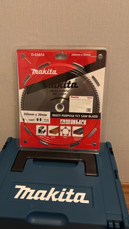 Пильный диск Makita D-65654 — 260×30 мм, 100 зубьев, для ALU, MDF, PVC Пильный диск Makita D-65654 — 260×30 мм, 100 зубьев, для ALU, MDF, PVC