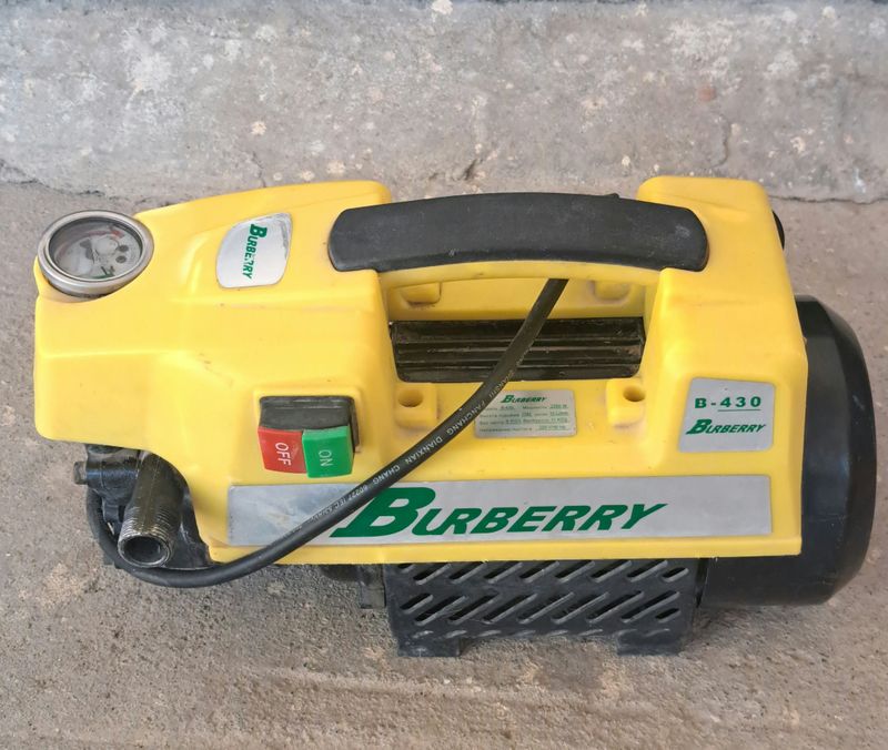 Karcher sotiladi! Karcher sotiladi!