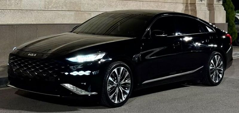 Kia K8 3.5litr mator Full Pozitsiya SROCHNA SOTILADI!!! Kia K8 3.5litr mator Full Pozitsiya SROCHNA SOTILADI!!!