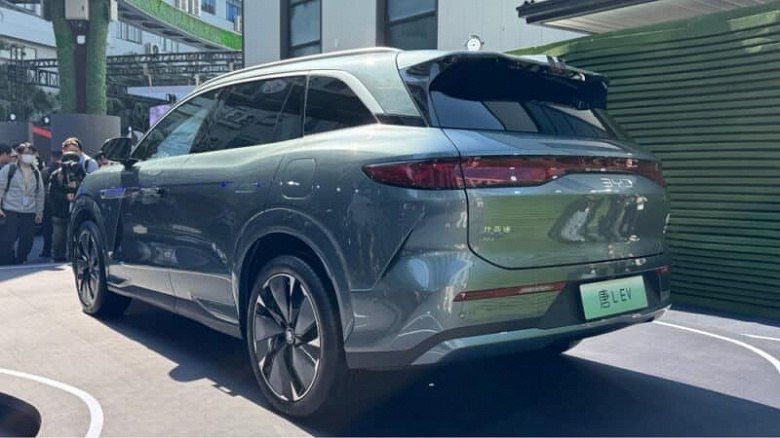 BYD Tang l 4wd 600 km BYD Tang l 4wd 600 km