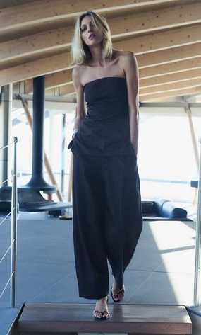 Zara женские джинсы из ZW Collection размер 34 Zara женские джинсы из ZW Collection размер 34
