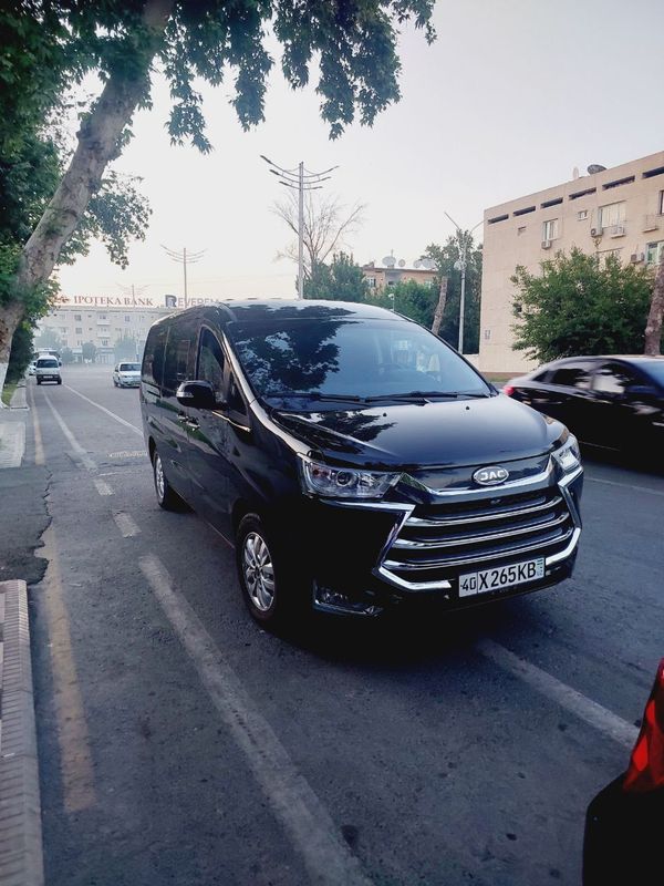JAC M4 Microbus 9.500 puli borlar banki bor JAC M4 Microbus 9.500 puli borlar banki bor