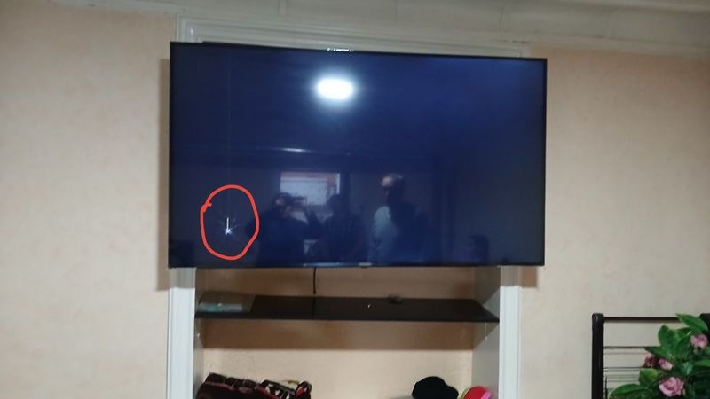 Продаётся телевизор LG 65 диагональ Продаётся телевизор LG 65 диагональ