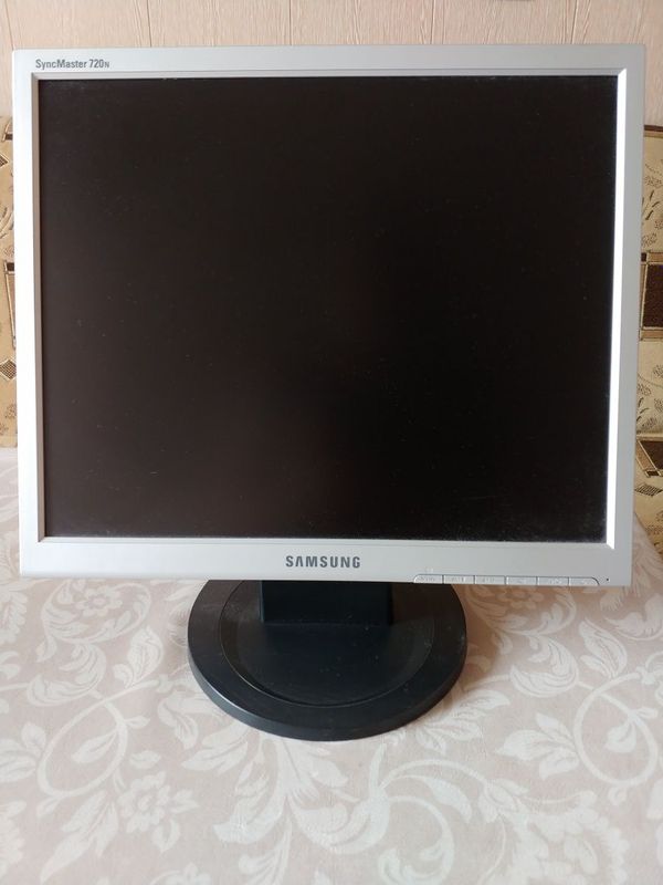 Продам б/у компьютер. Продам б/у компьютер.