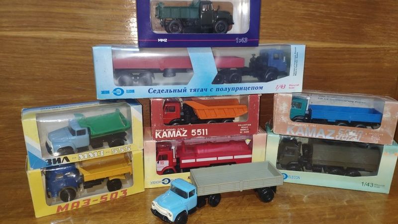 Модель 1:43 ЗИЛ КАМАЗ МАЗ ссср Модель 1:43 ЗИЛ КАМАЗ МАЗ ссср