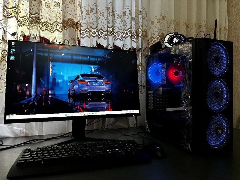 (Обменяю на айфон 14, 15,16) Игровой Компьютер CORE i5