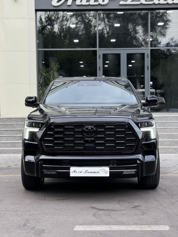 TOYOTA Sequoia iForce Max Capstone TOYOTA Sequoia iForce Max Capstone
