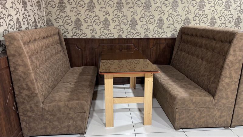 Продаются комплект диваны Продаются комплект диваны